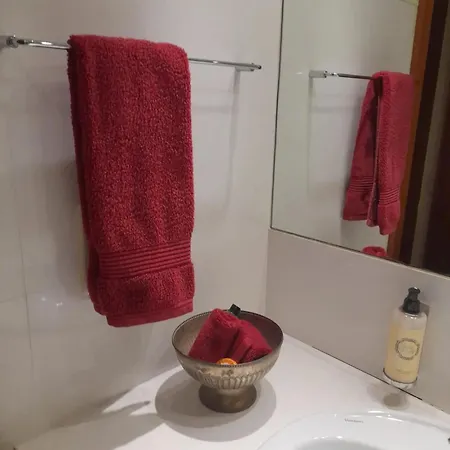 Apartment Studio With View Shared Pool And Enclosed Garden At