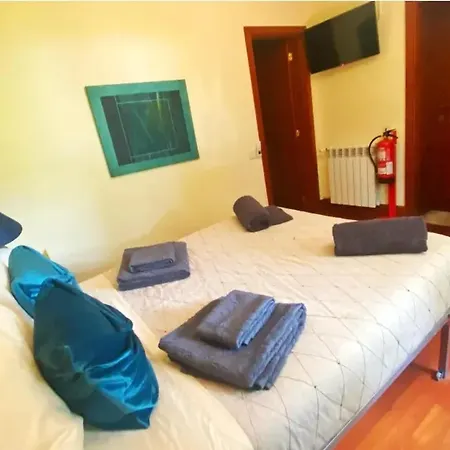 Studio With View Shared Pool And Enclosed Garden At