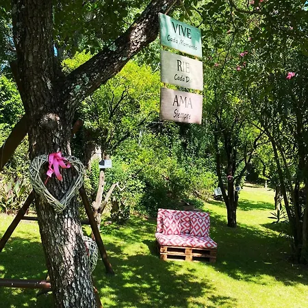 Apartment Studio With View Shared Pool And Enclosed Garden At